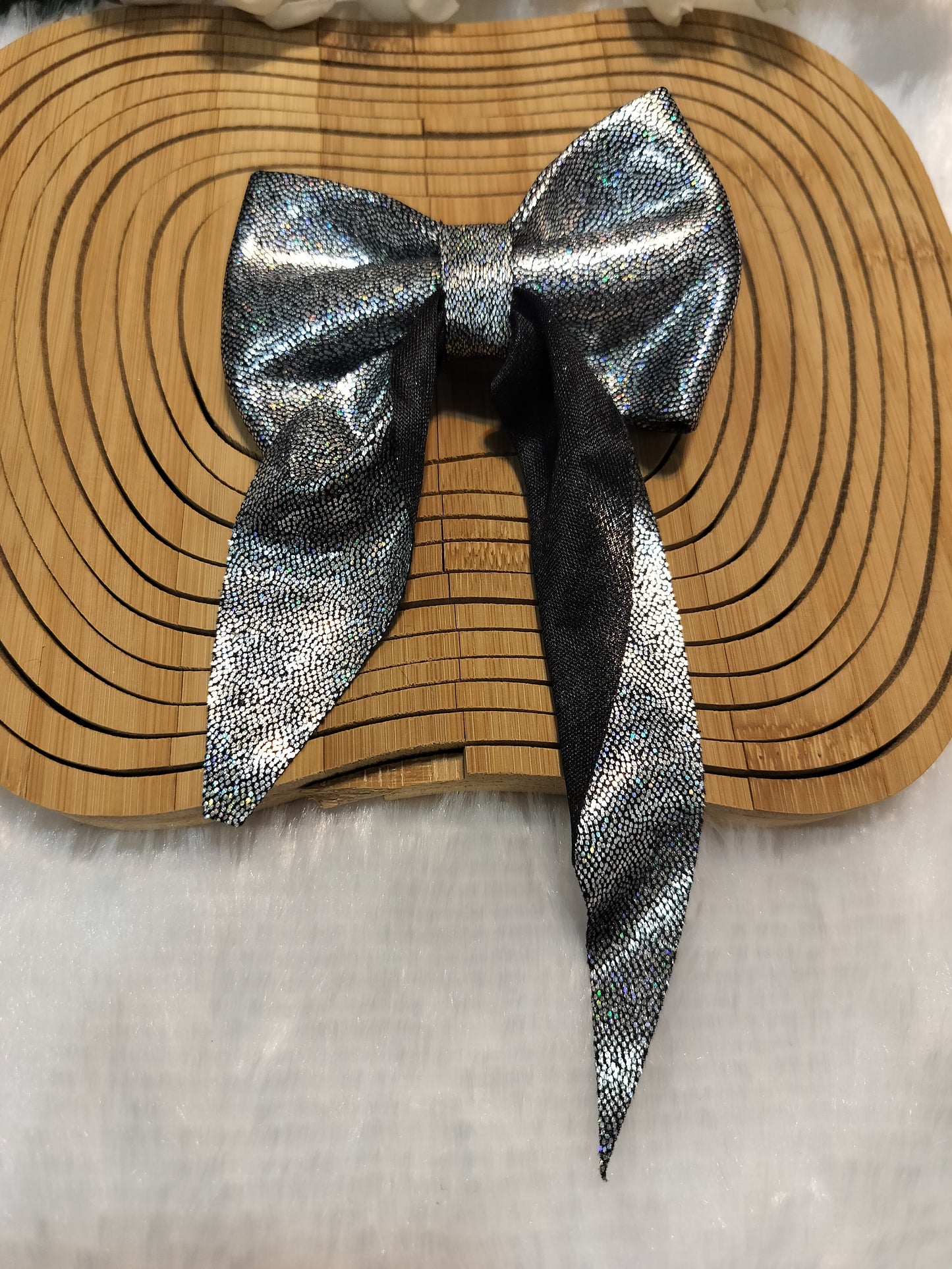 Shimmery Mini Bows